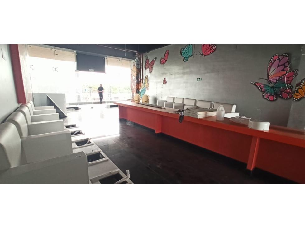 Se Alquila local comercial de 111.37m2 Coco del Mar $2500 - 3