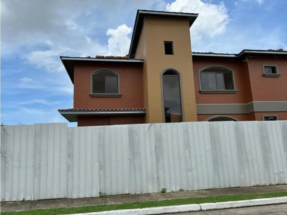 AM Se vende hermosa casa en Costa Sur en $525,000 — foto 2