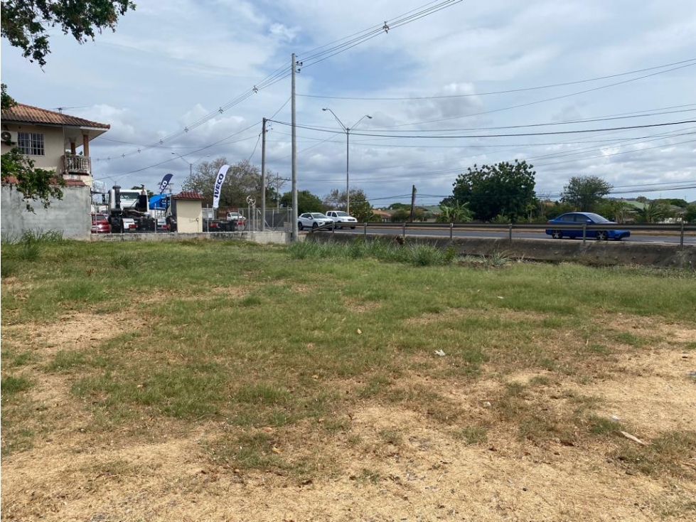 SE VENDE TERRENO EN CHITRÉ >>1,001 mt2 - 1