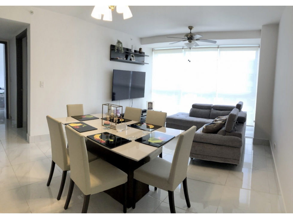SE VENDE HERMOSO APARTAMENTO EN EDISON PARK