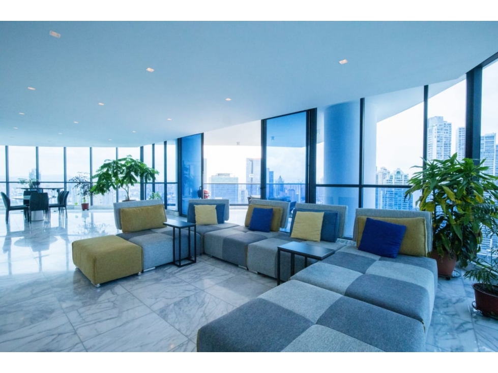 Alquilo Majestuoso Penthouse amboblado en Paitilla — foto 5