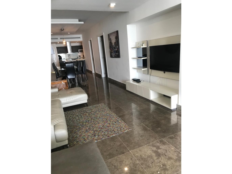 SE ALQUILA APARTAMENTO AMOBLADO EN AV. BALBOA