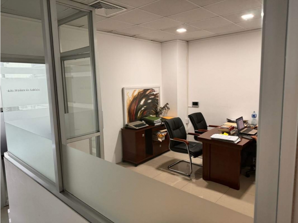 Alquiler de oficina en Calle 50 excelente ubicación - $1,300 — foto 3