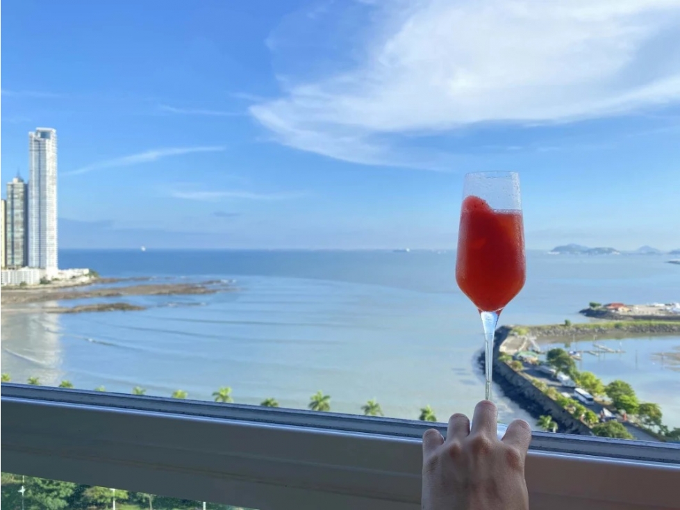 ALQUILO APARTAMENTO AMOBLADO CON VISTA AL MAR, EN AV BALBOA $1400!!! - 3