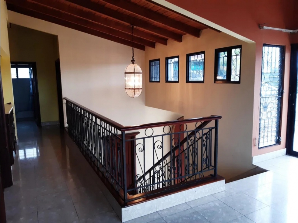 VENDO AMPLIA CASA CON ESPECTACULAR VISTA EN EL DORADO $495000!!! - 4