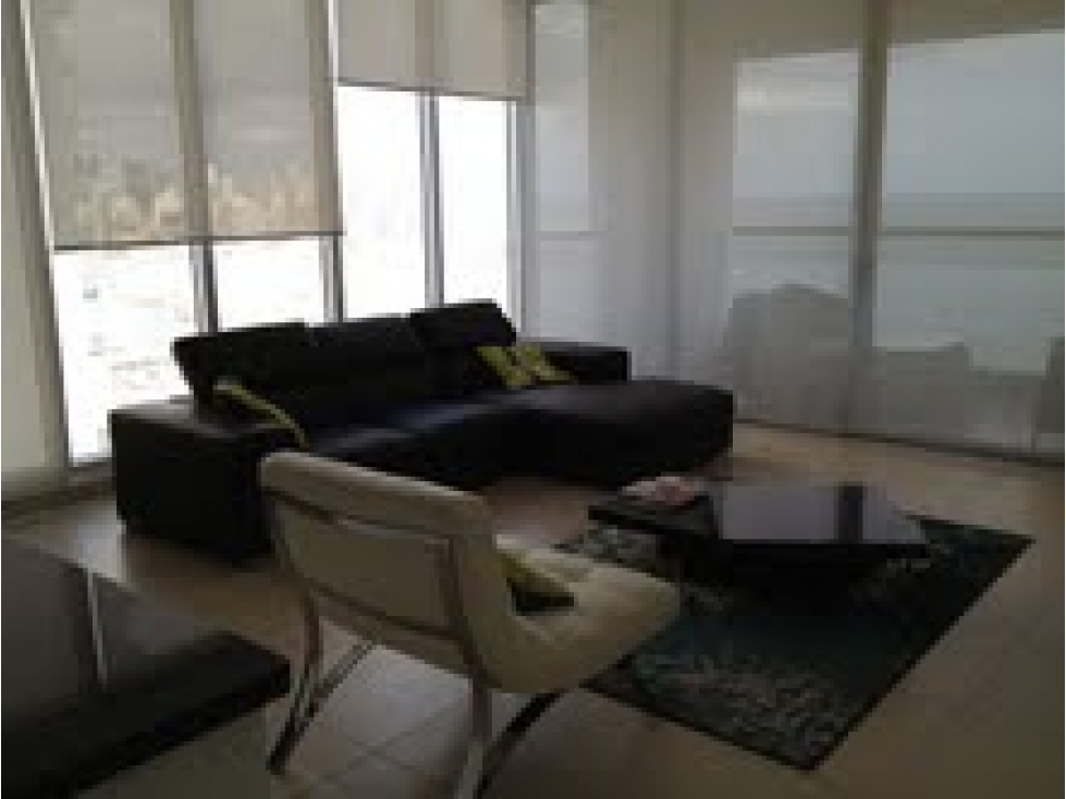 Venta o Alquiler Apartamento Amueblado en Avenida Balboa — foto 2