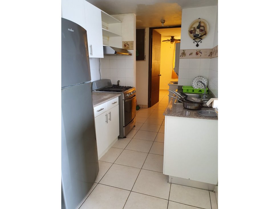 Alquilo Apto en Vía transistmica $850 Amoblado — foto 2