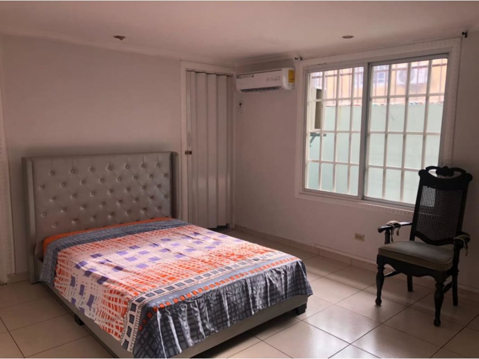 Se alquila apartamento en condados del rey ( semi amoblado) $ 750 — foto 6