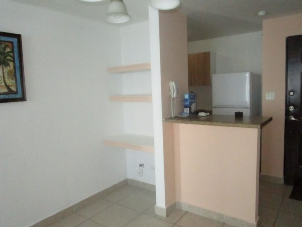 Se alquila apartamento en Carrasquilla $740 — foto 5