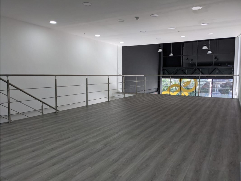 Se Alquila Local 4Comercial 158 Mts con Mezzanine en Obarrio $2.700.00 — foto 6