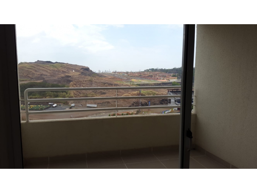 Se alquila apartamento amoblado en Ancon — foto 4