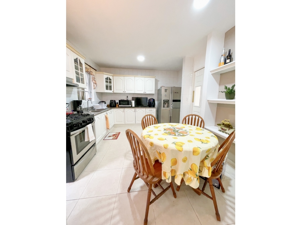 SE ALQUILA CASA AMOBLADA EN CLAYTON $2,250 AM — foto 5