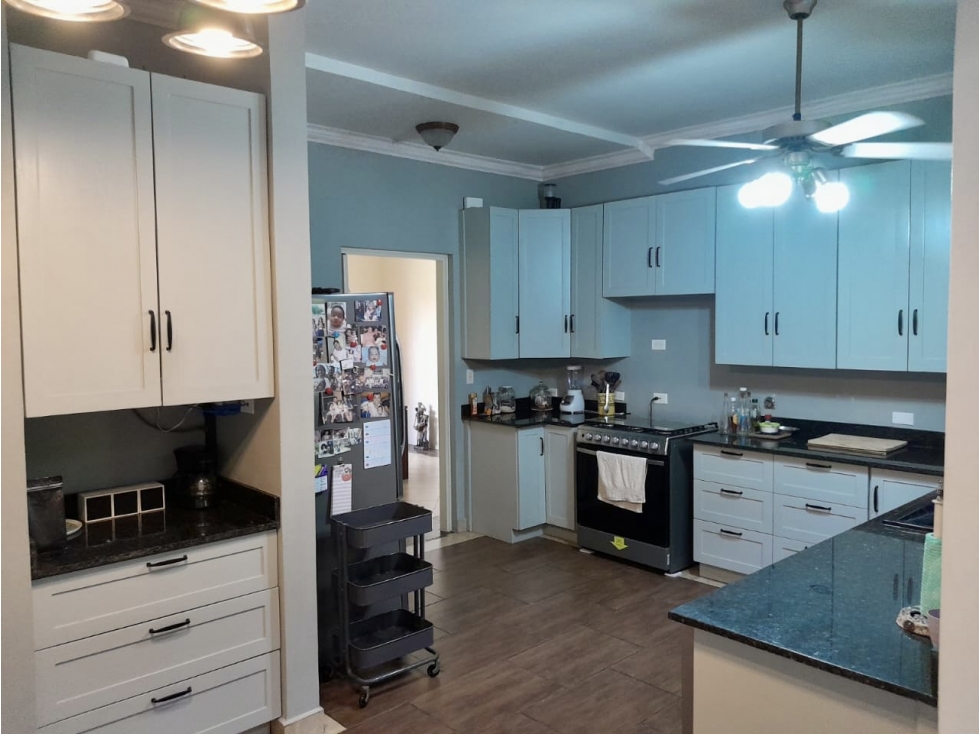 SE ALQUILA CASA AMOBLADA EN CLAYTON $5,000 — foto 3