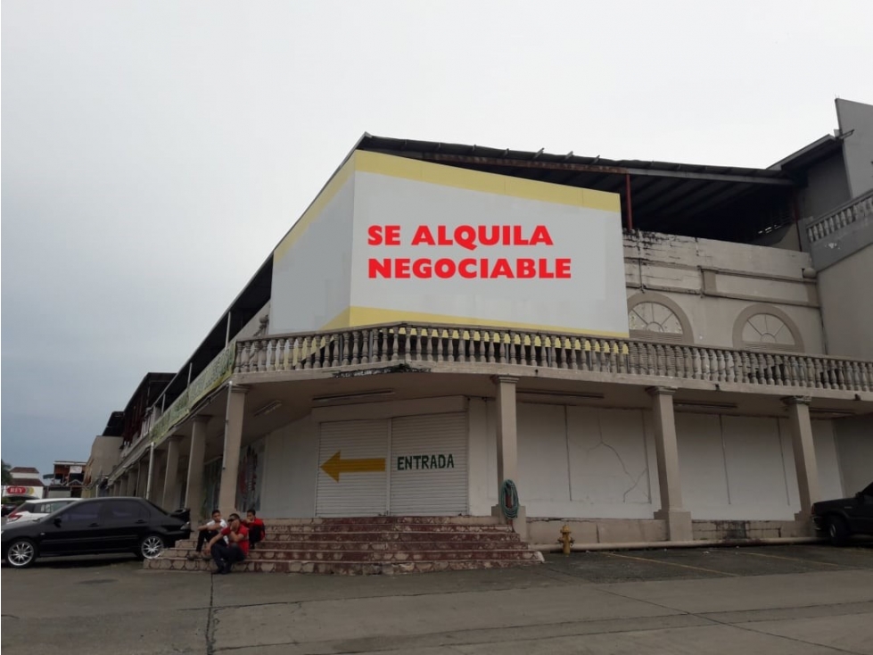 Se Alquila Local Comercial en Milla 8 - 2