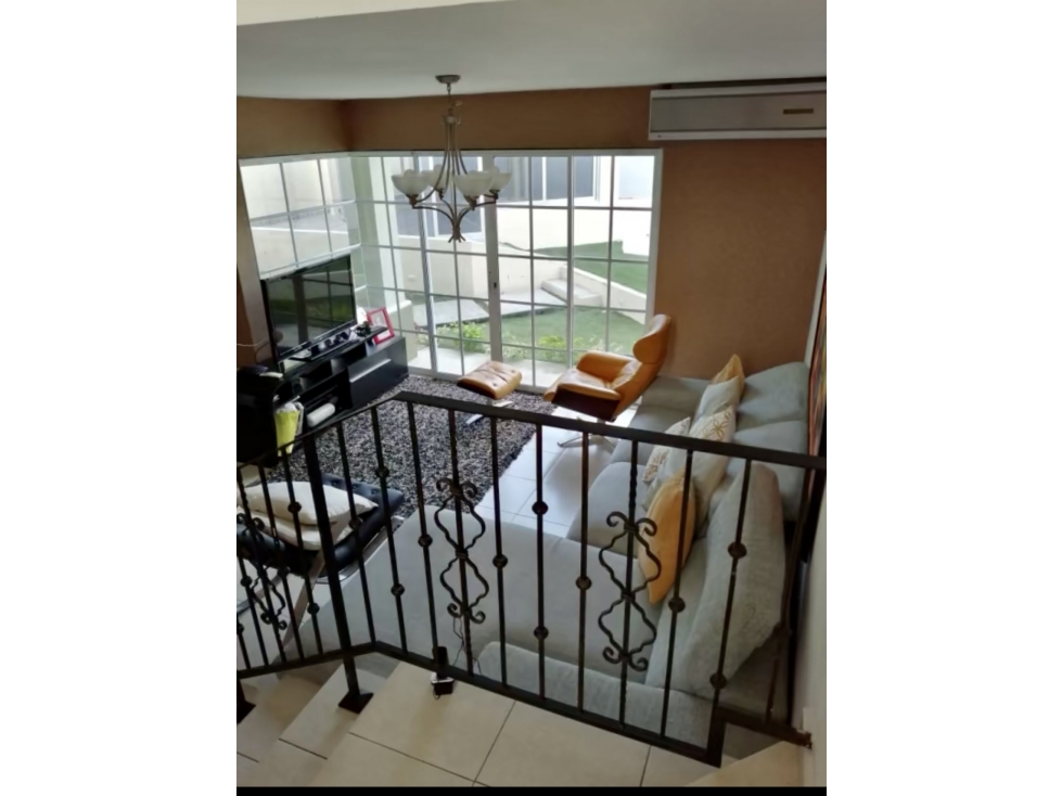 SE VENDE HERMOSA CASA EN VILLA LUCRE — foto 6