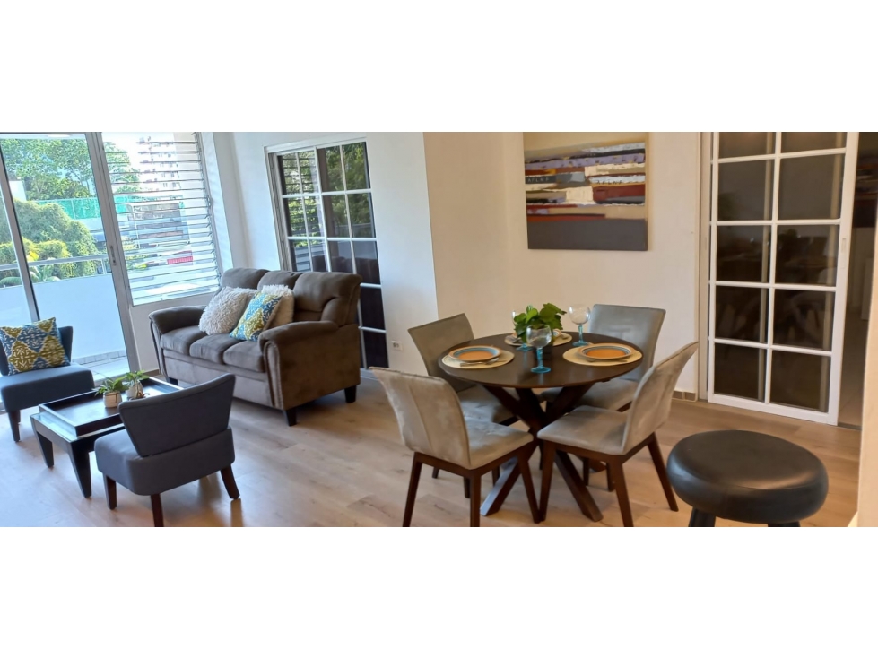 Alquilo Apartamento amoblado con excelente ubicación — foto 2