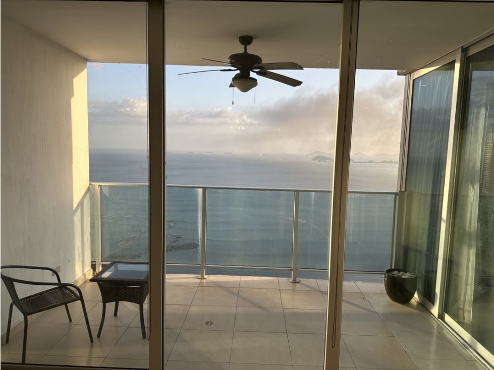 Se alquila Apartamento en Ave Balboa, edif. Waters — foto 4