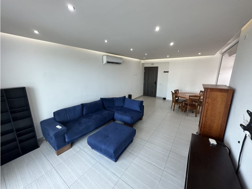 SE ALQUILA APARTAMENTO EN COSTA DEL ESTE — foto 2