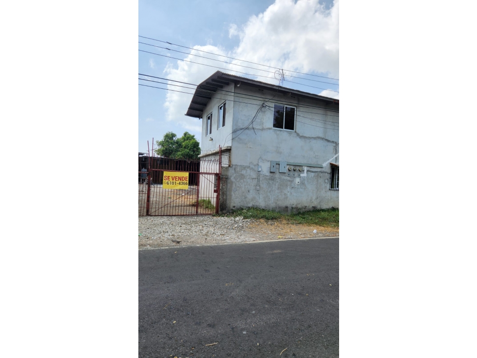 Venta de terreno con dos apartamentos!!!!