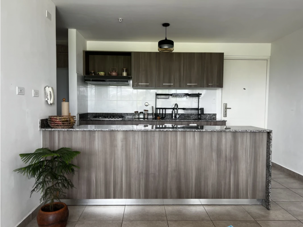 Se Vende Apartamento en Brisas del Golf - 6