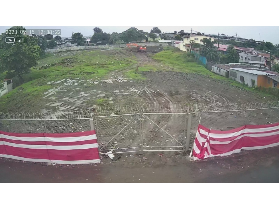 ALQUILO TERRENO EN JUAN DIAZ