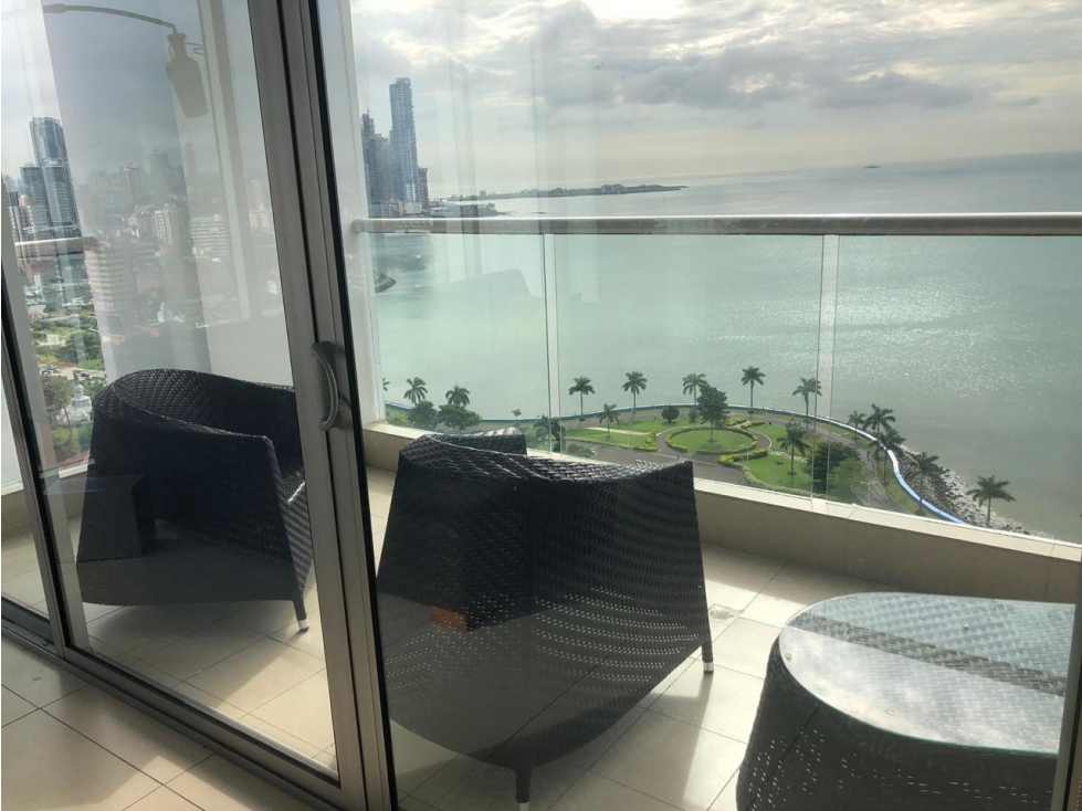 Venta o Alquiler Apartamento Amueblado en Avenida Balboa — foto 3