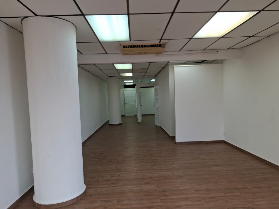 Local de 100 m2 en alquiler - Plaza Aventura, Ricardo J. Alfaro — foto 3