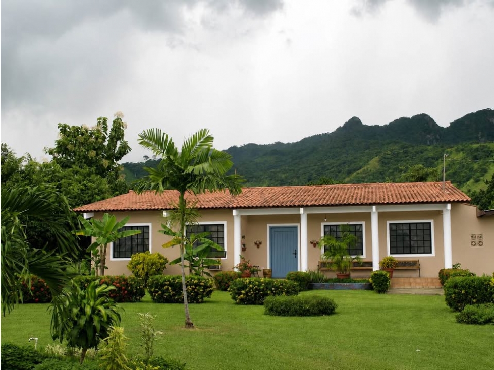 En venta Casa Campestre en El Espavé, Chame - Panamá Oeste