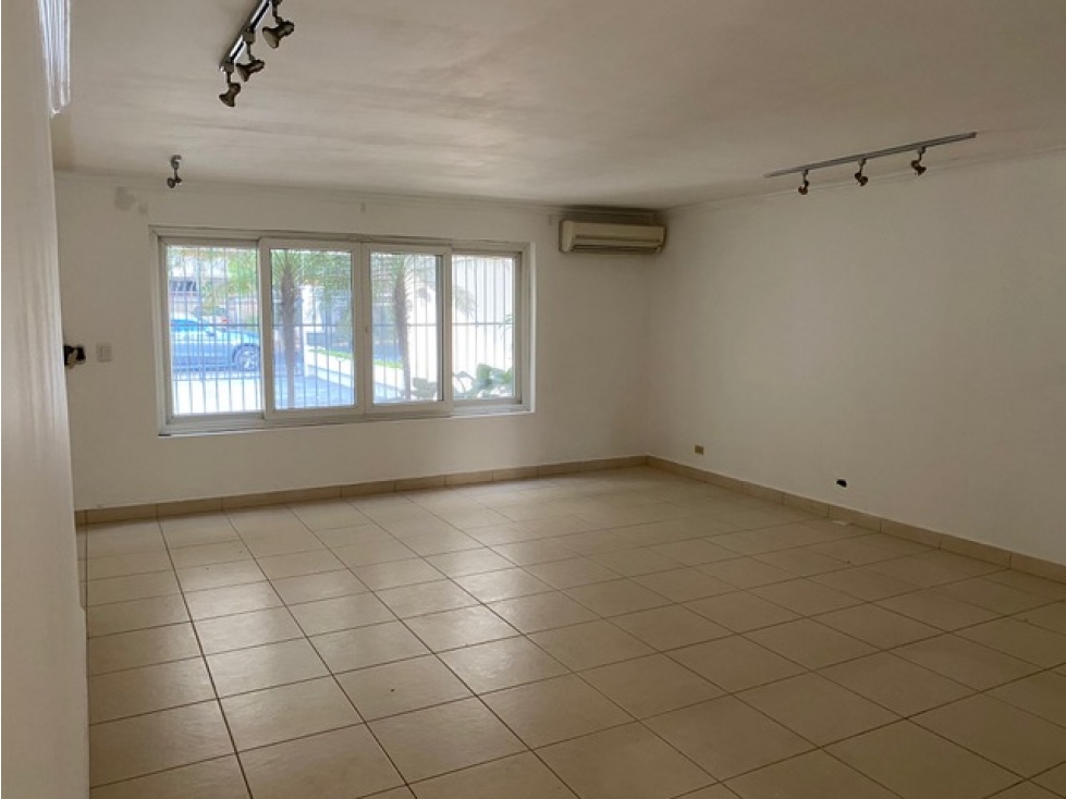 Se vende o se alquila dúplex de 400 m2 en Obarrio $3500 — foto 6