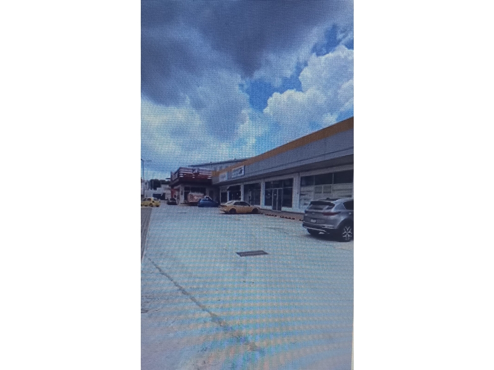 Se Venden Locales Comerciales Mañanitas 143 Mts $350.000.oo - 6