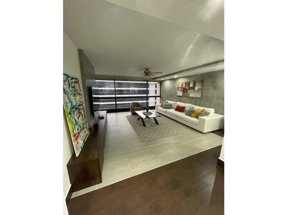 VENDO LINDO APARTAMENTO UBICADO EN OBARRIO $245k
