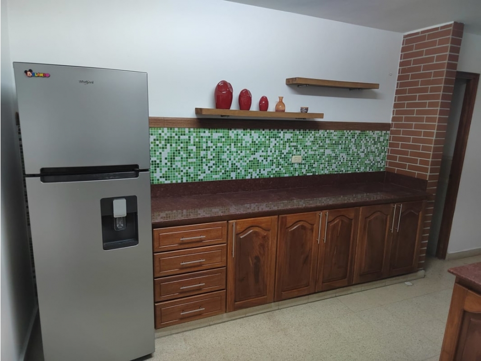 FS 2381 SE ALQUILA APARTAMENTO EN MARBELLA SEMI Y AMOBLDO COMPLETO — foto 6