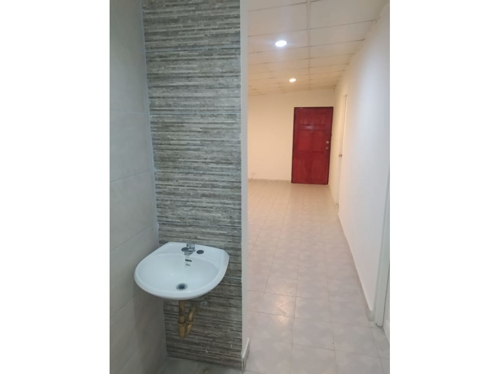 SE ALQUILA CASA EN SAN ANTONIO 4 RECAMARAS $ 750 — foto 6