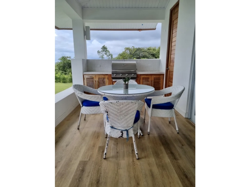 SE VENDE HERMOSA CASA MODERNA EN COSTA ESMERALDA $715,000 — foto 6