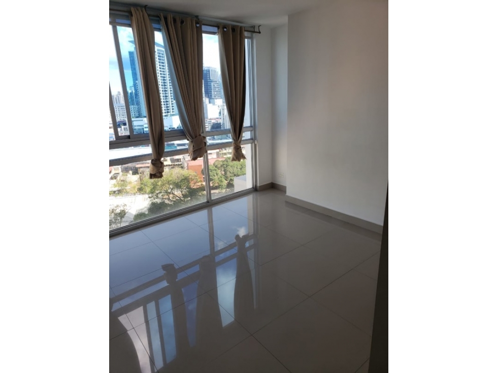 Alquilo Extraordinario Apartamento en via argentina — foto 3
