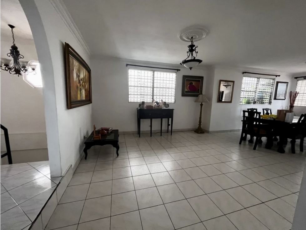 SE VENDE CASA AMPLIA EN LIMAJO — foto 3