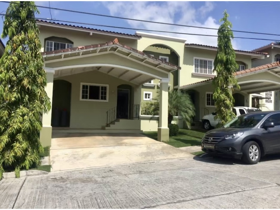 SE VENDE HERMOSA CASA EN VILLA LUCRE — foto 2