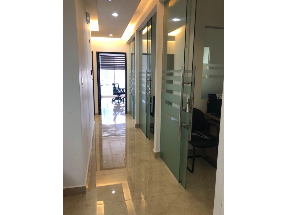 SE ALQUILA OFICINA EN OBARRIO >>DISPONIBILIDAD INMEDIATA — foto 2