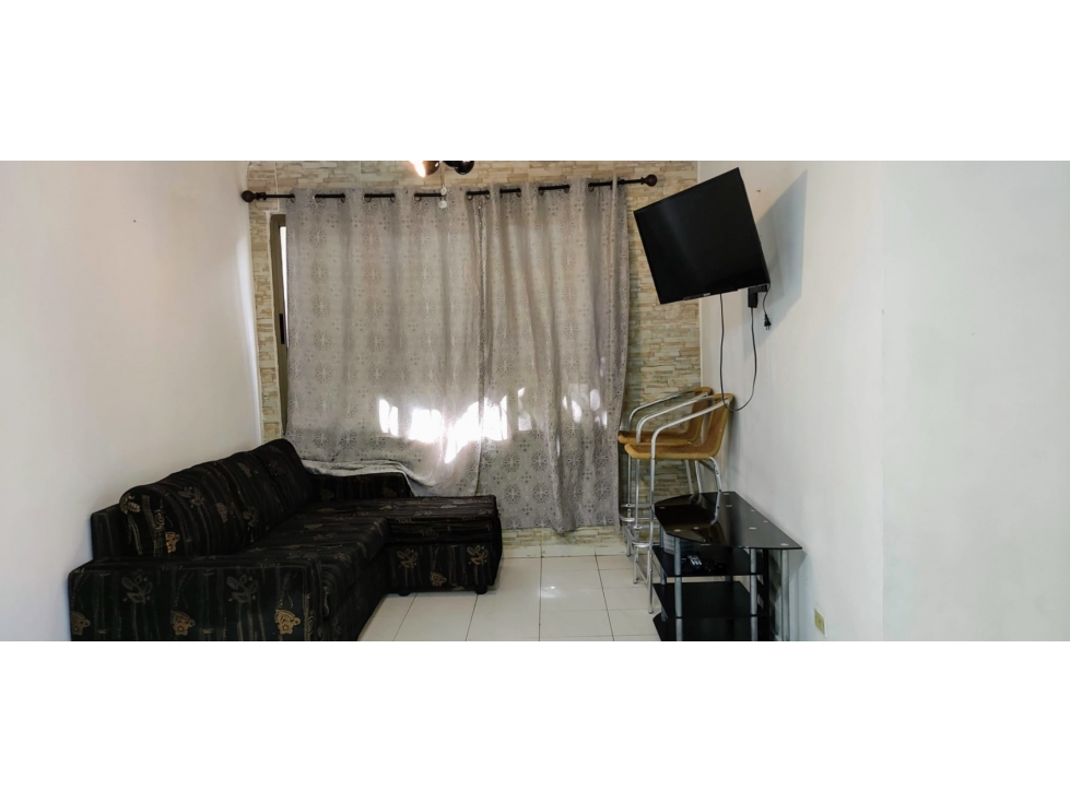 ALQUILER DE APARTAMENTO AMOBLADO EN LA 12 DE OCTUBRE — foto 2