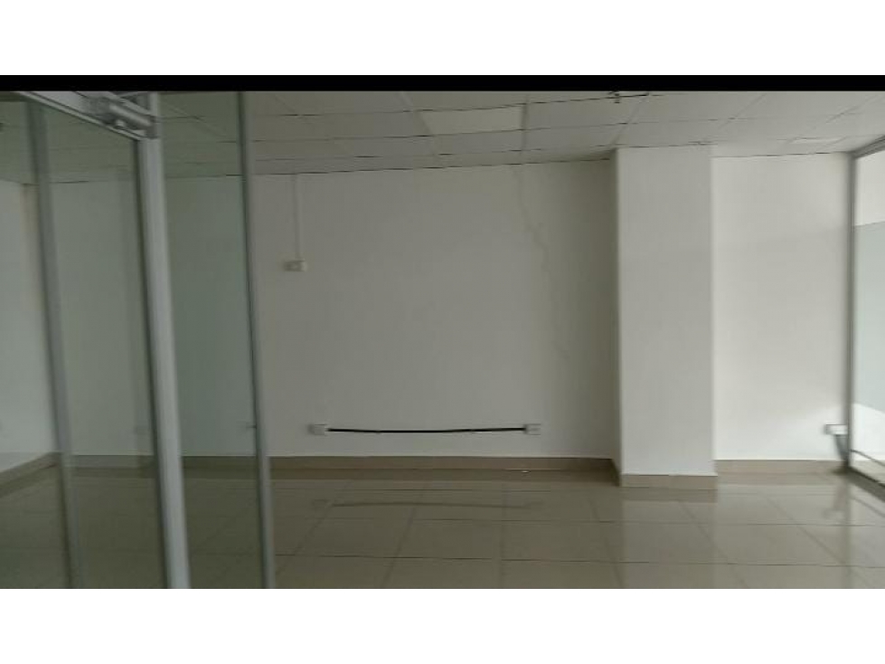 SE ALQUILA OFICINA EN EL CARMEN — foto 5