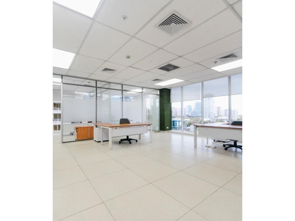 Se Alquila Oficina Amoblada122 Mts Obarrio P.7 USD$1,800,00+itbms