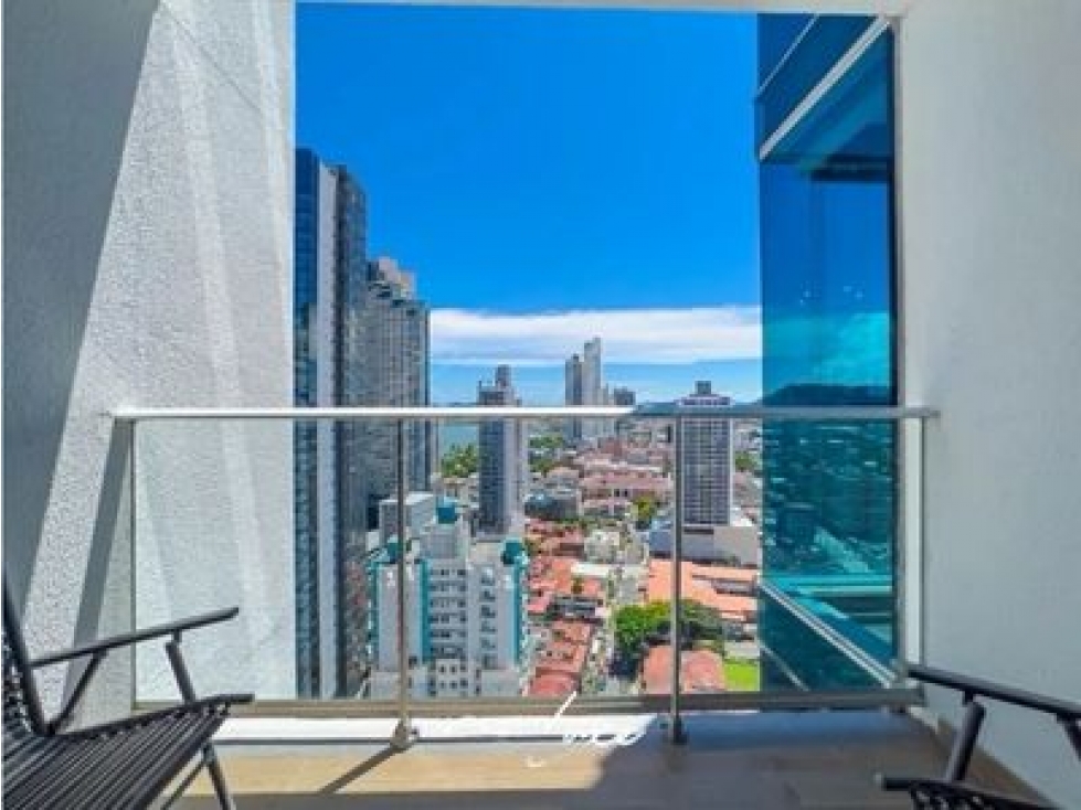 SE VENDE APARTAMENTO EN PH DYNASTY