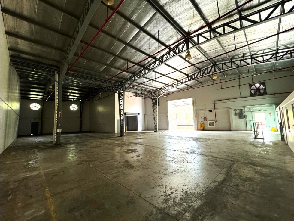 SE ALQUILA BODEGA EN ZONA FRANCA | 600MT2