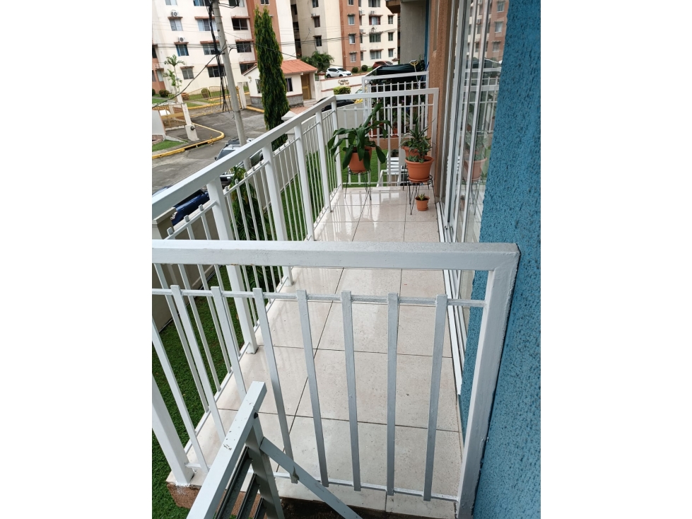 VENDO APARTAMENTO AMOBLADO EN OMAR TORRÍJA $120.000