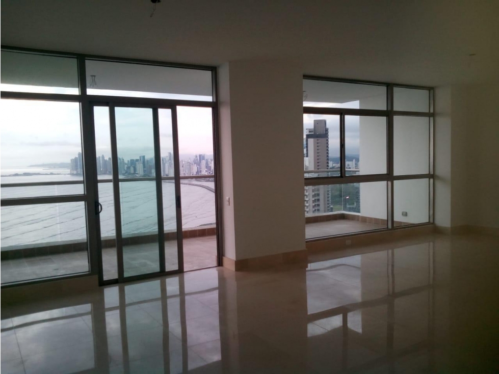 SE ALQUILA APARTAMENTO EN COSTA DEL ESTE — foto 3