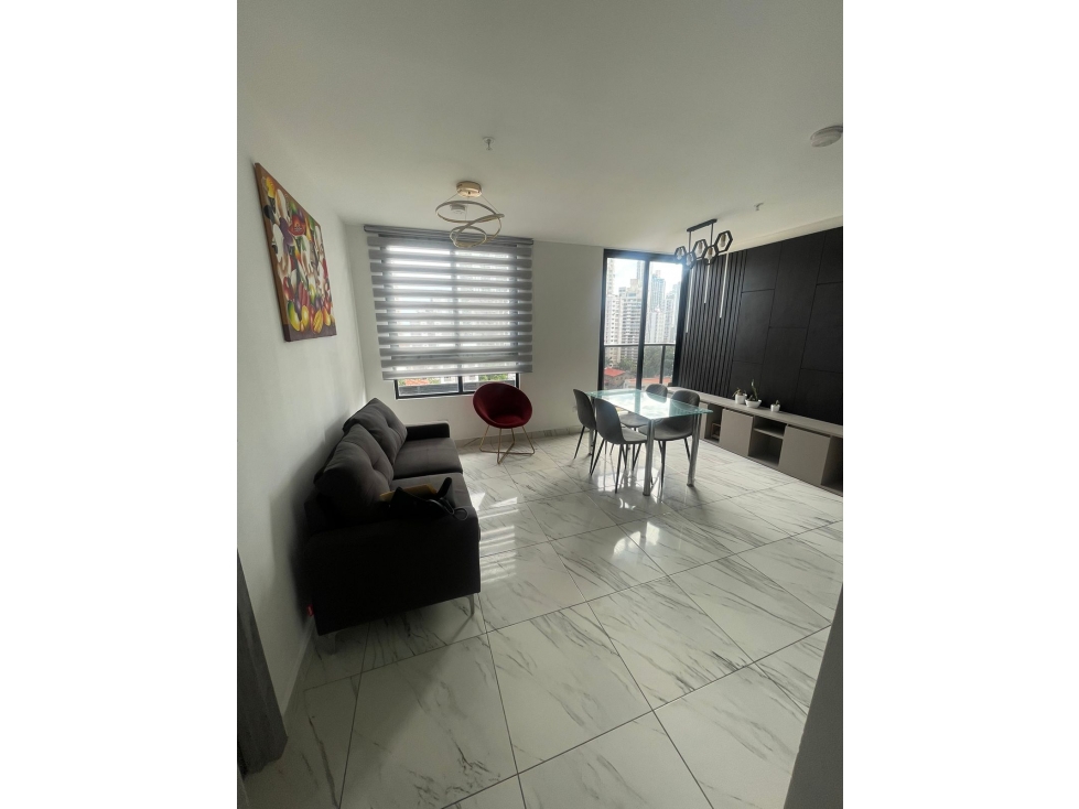 SE ALQUILA APARTAMENTO AMOBLADO EN BELLA VISTA
