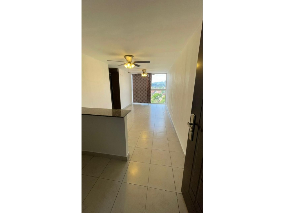 VENDO APARTAMENTO EN 12 DE OCTUBRE - 2