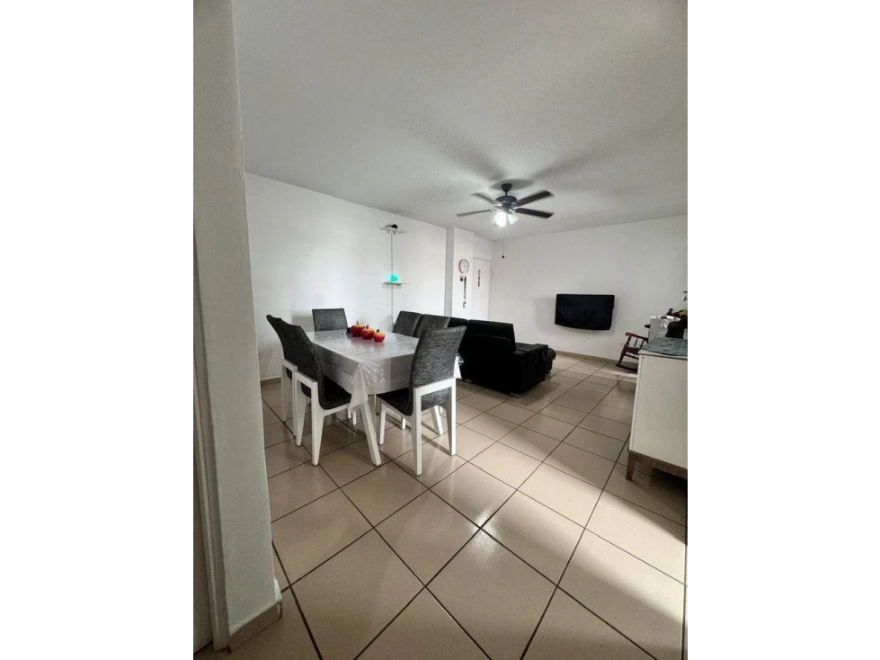 SE VENDE APARTAMENTO EN LA ROSITA — foto 3