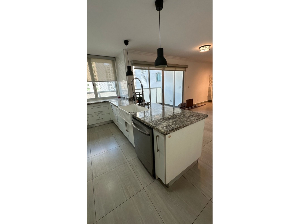 SE ALQUILA APARTAMENTO EN COCO DEL MAR — foto 2