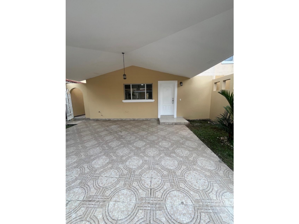 CASA EN ALQUILER EN VILLA TÍVOLI BRISAS DEL GOLF — foto 2
